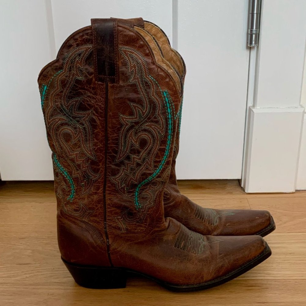 Brown Embroidered Cowboy Boots Size 7